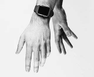 hands-xs